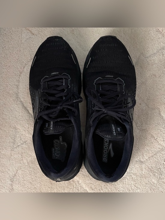 Brooks Ghost 13 Men\'s Size 11 Black Running Shoe Width Medium D